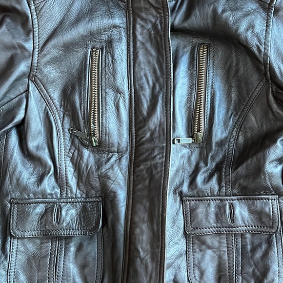 Brown leather leather jacket - Picture 2 of 8